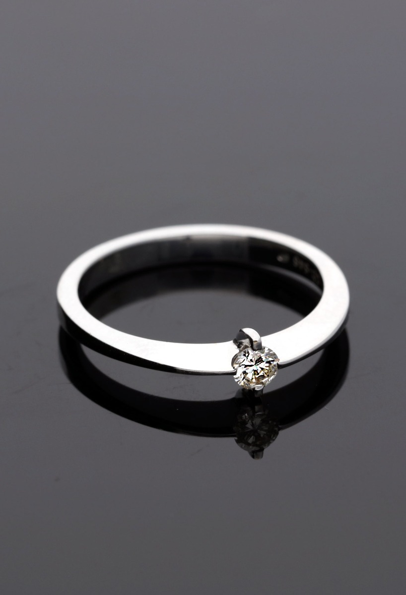 Anillo de compromiso oro blanco con diamante 065_162-01BR015 anillo compromiso oro blanco 18 kilates con diamante talla brillante vista sin retoques