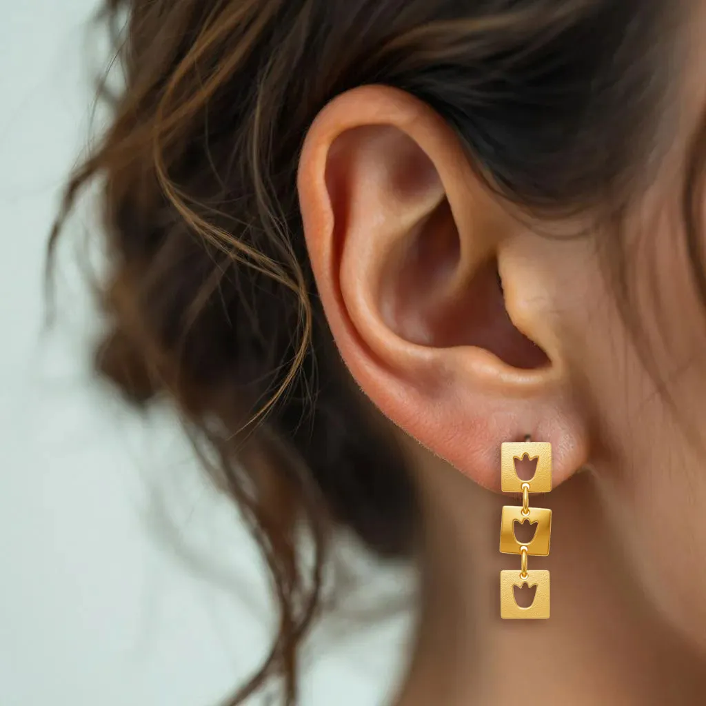 Pendientes de oro 18k tulipanes 067_P000100084 067_P000100084 pendientes de oro tupipanes modelo mujer