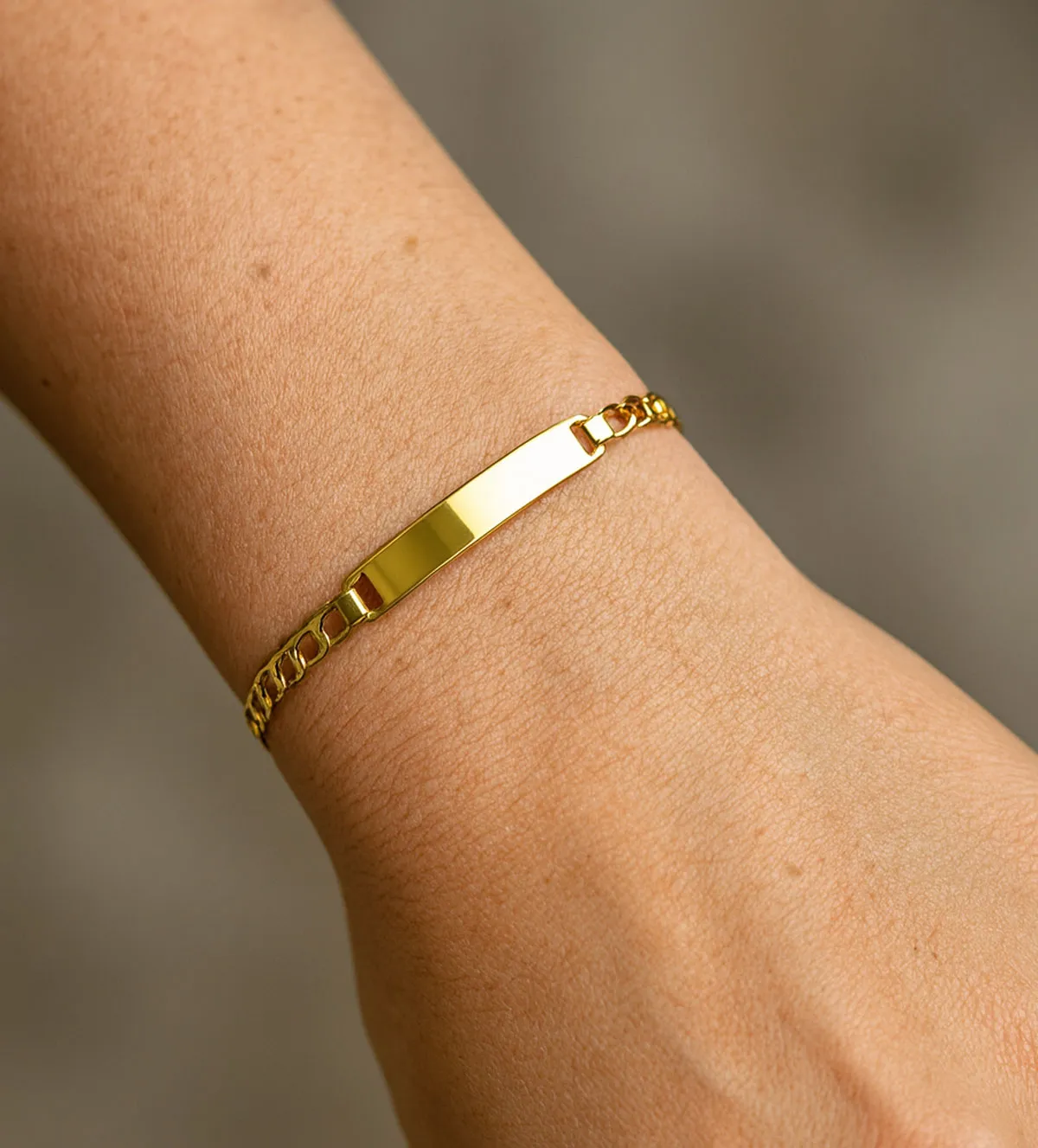 Pulsera de oro esclava 243_391-00056 243_391-00056 pulsera de oro esclava primera comunion foto modelo