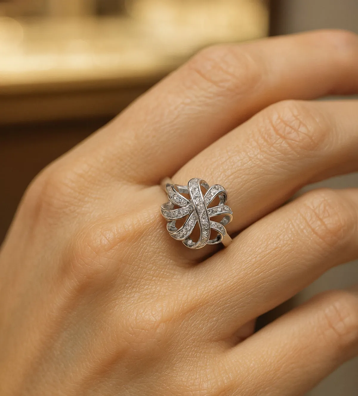 Anillo de oro blanco 18k con diamantes 100_T1000-OB anillo de oro blanco con brillantes 100_T1000-OB-17_10