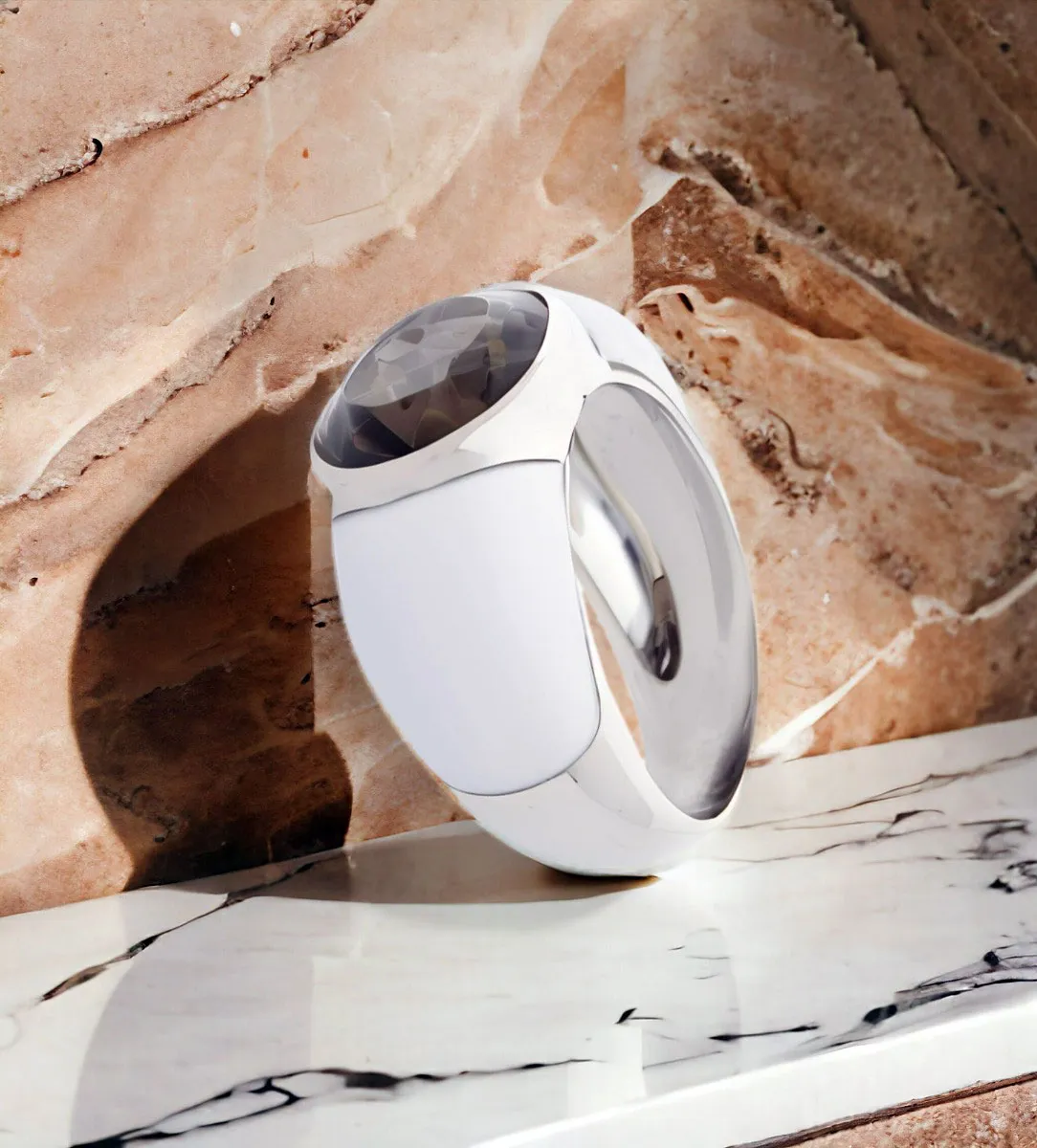 Anillo de oro blanco 18k topacio y esmalte 111_4S-810 anillo-de-oro-blanco-esmaltado-111_4S-810 foto RRSS