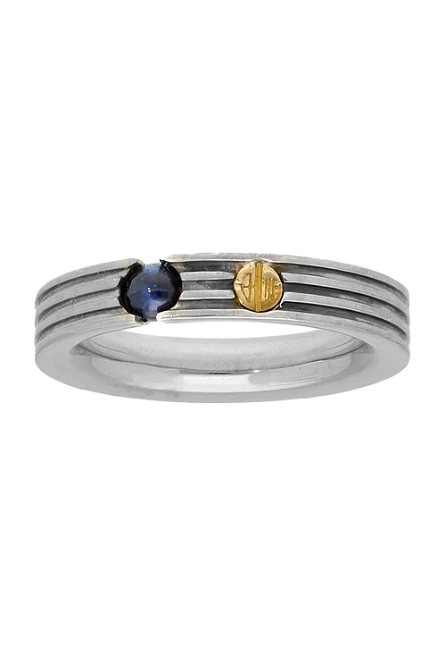 anillo de acero y oro con zafiro azul foto frontal 142_0366-1-Z