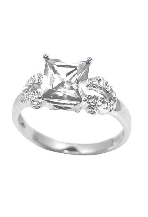 Sortija de plata con circonitas. 103_SR827-Z anillo_plata_para_mujer_con_circonita_talla_princesa_precio_de_ocasion_muy_barato_en_joyeria_online_103_sr827-z