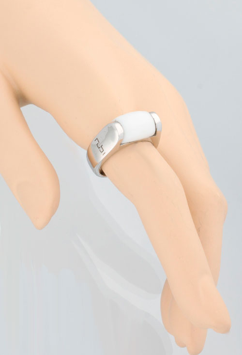 Anillo plata con ágata blanca 103_NSR453A-3 anillo plata y agata blanca toma modelo 103_NSR453A-3_03