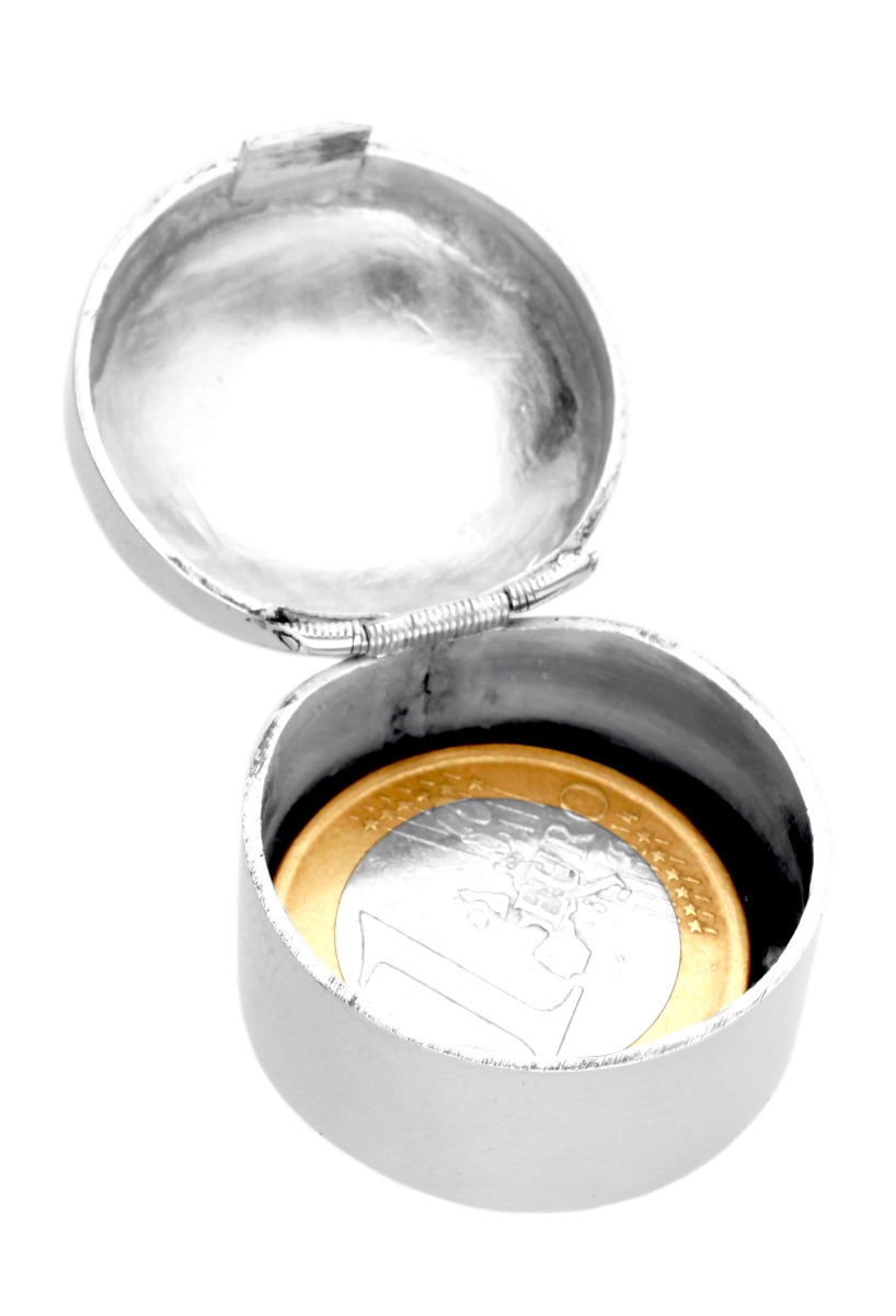 Caja pastillero plata forma redonda 037_U41311 caja pastillero plata ley forma redonda acabado brillo fotografia tamaño comparado con un euro para parrilla web el rubi joyeros