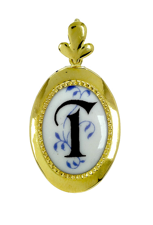Colgante oro amarillo 18K, inicial -T-en ceramica - foto 3 - rfcia.037_7000-T