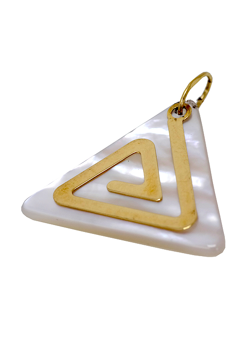 Colgante oro y nácar forma de triangulo 002_80975CG Colgante oro, dije con piedras - foto 3 - rfcia.002_80975CG