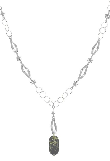 collar de plata largo 80 cm con motivo ovalado de tono verde foto frontal oportunidad muy barato outlet de joyeria