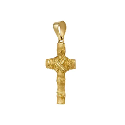 cruz-de-oro-18k-146_4012 toma oblicua