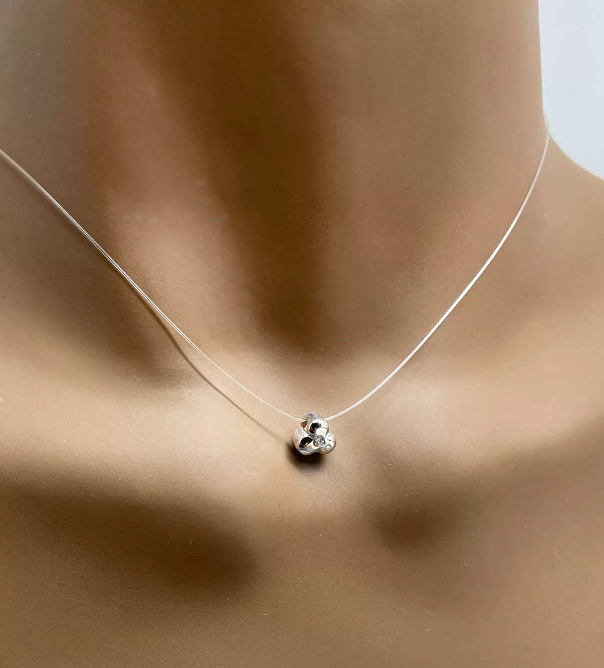 Gargantilla de oro "Trébol3" Gargantilla de oro "Trébol3" - Imagen 4