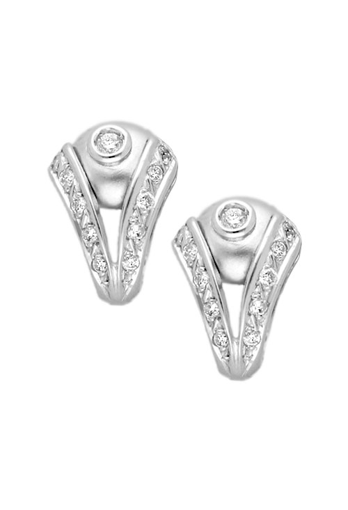 Pendientes de oro blanco con diamantes. 195_R4763 pendiente oro blanco 18 kilates con diamantes talla brillante sistemas omega precio especial muy barato en joyeria online foto de frente 195_R4763