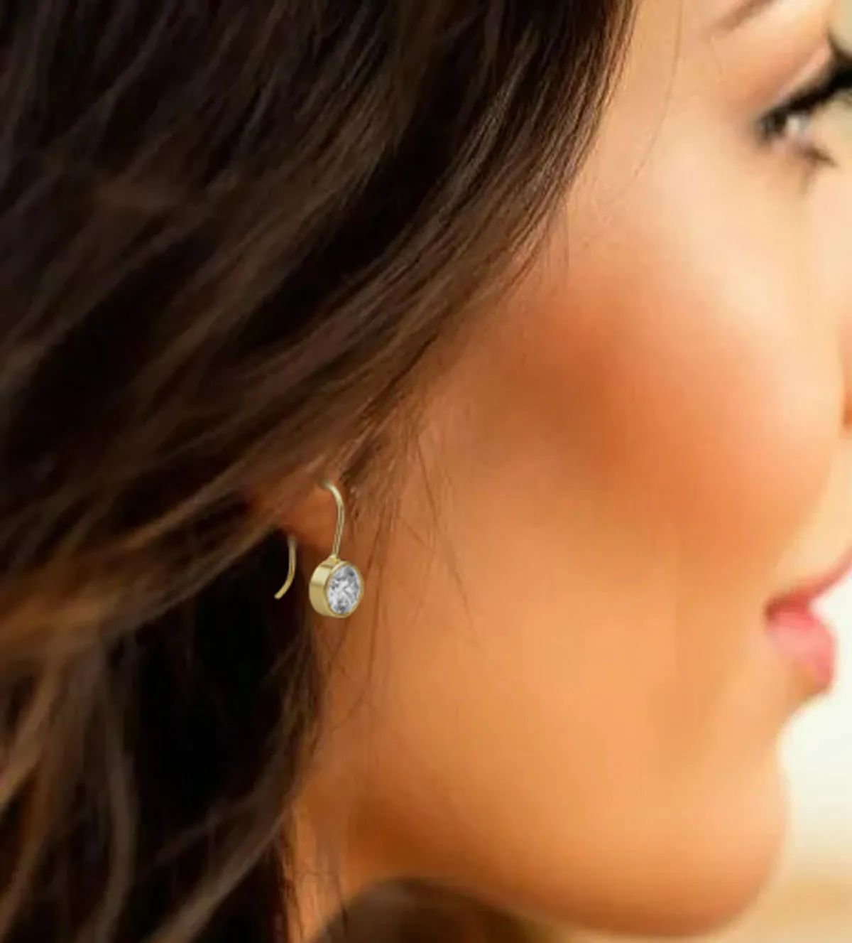 Pendientes de oro 18K con circonita 052_1G150-6 pendientes de oro 18k con circon 052_1G150-6 modelo mujer