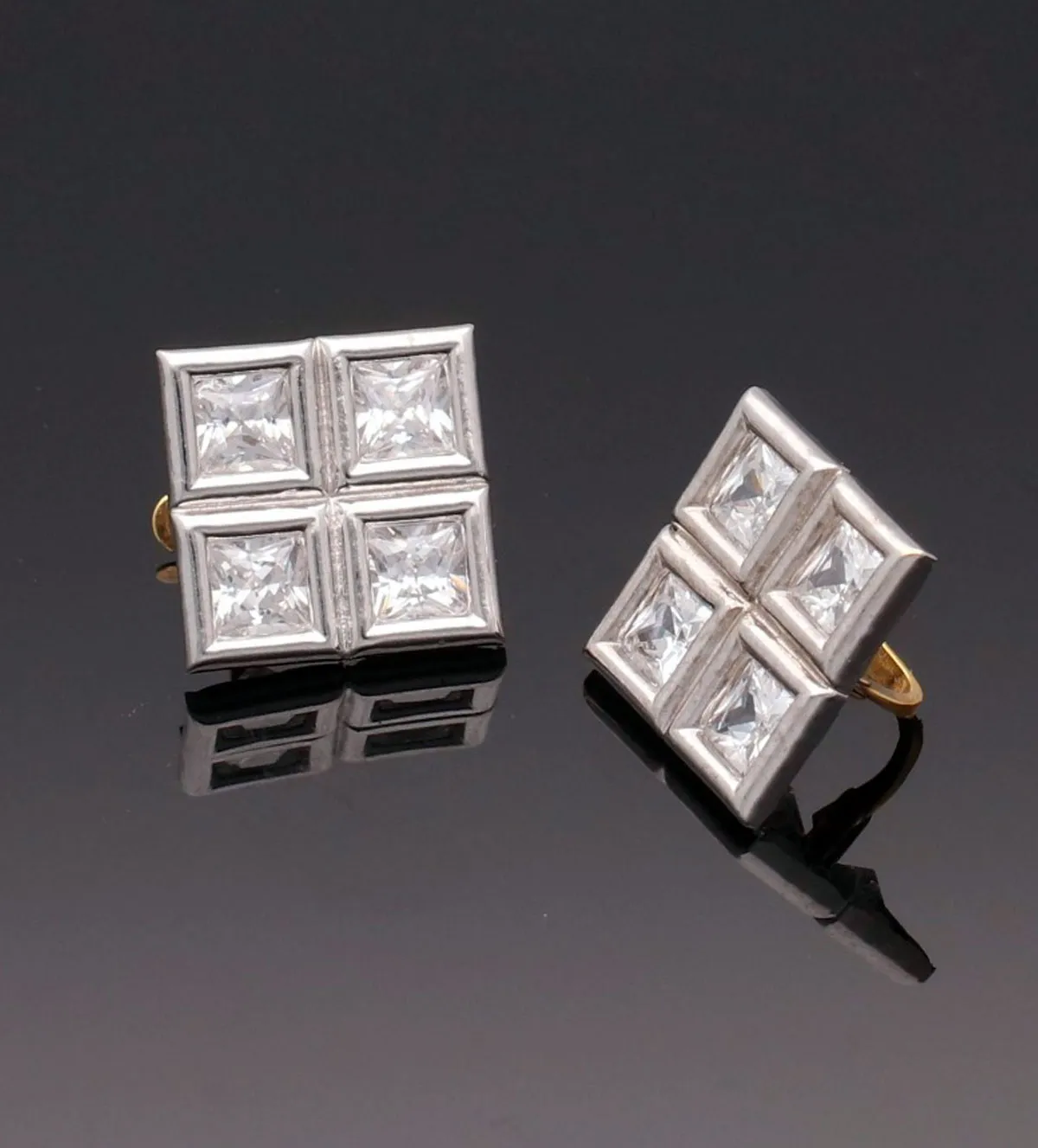 Pendientes de oro blanco 18k con circonitas 005_10522 pendientes-de-oro-blanco-con-circones-carre-005_10522_01 fondo negro