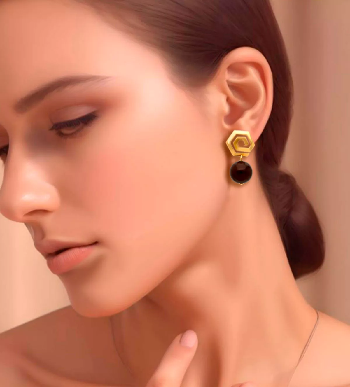 Pendientes de oro 18k "Tribal" pendientes de oro amarillo y bolas ojo de tigre oscuro foto modelo femenino