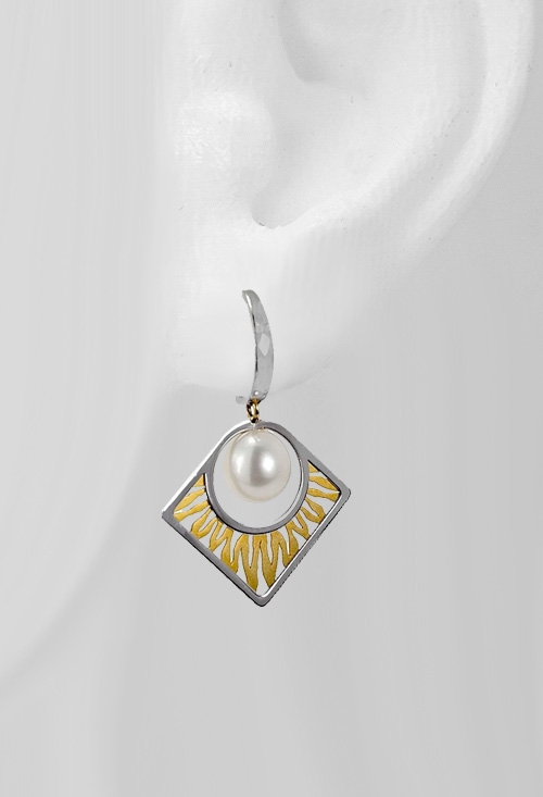 Pendientes largos oro bicolor 18k con perlas 095_436865 pendientes-oro-bicolor-18k-vista-de-frente-joyeria-online-095_436865_01