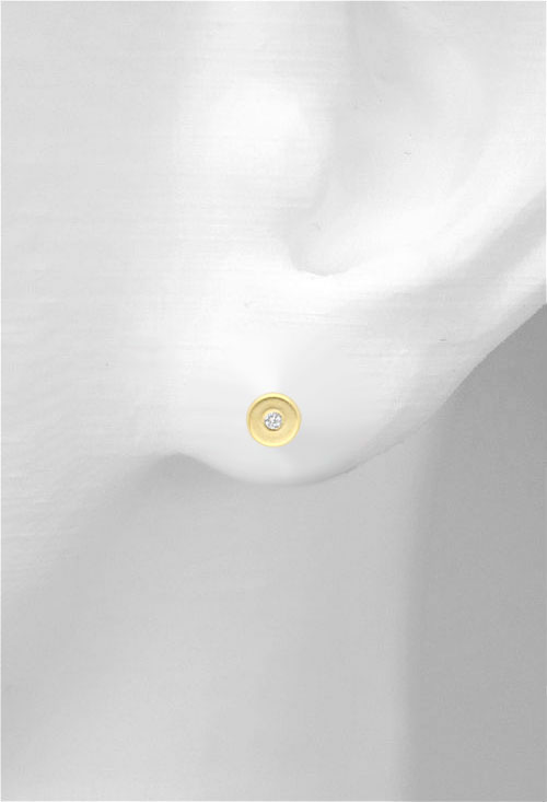 Pendientes oro con diamante, dormilonas. 095_450551-CH pendientes dormilona oro amarillo 18 kilates con diamante para bebe foto maniqui precio barato joyeria online