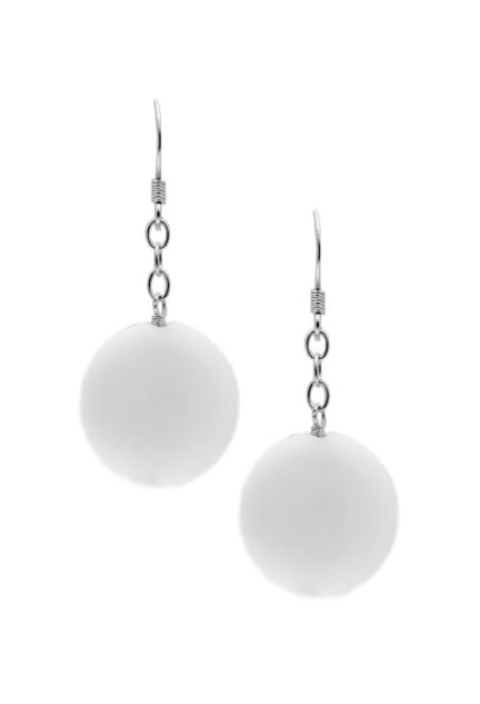 pendientes largos de plata con agata blanca foto para joyeria online toma frontal