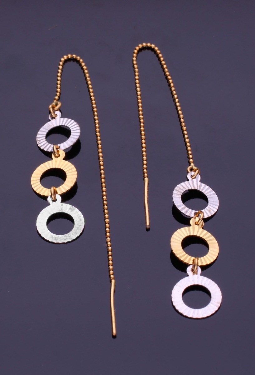 pendientes largos oro bicolor 18 kilates modelo moderno muy original foto para web el rubi joyeros toma sin recortar fondo negro