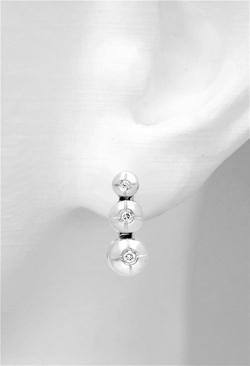 pendientes largos oro blanco 18 kilates con diamantes precio especial muy barato en joyeria online foto de expositor 192_Z1304_OB_02