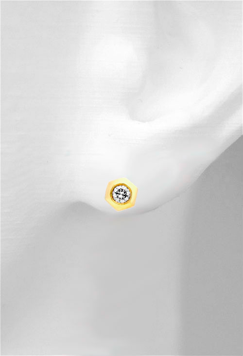 pendientes_oro_amarillo_18_kilates_chatones_hexagonales_con_diamantes_foto_modelo oreja_precio_de_ocasion_joyeria_online_044_5915