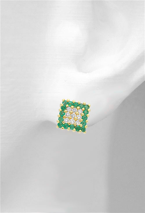 pendientes oro amarillo 18 kilates con diamantes y esmeraldas vista en expositor oreja 133_4480-PE