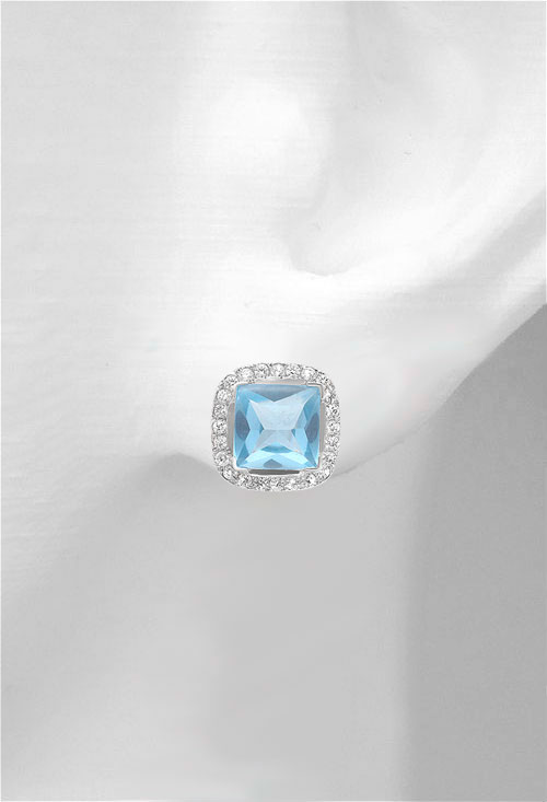 pendientes oro blanco 18 kilates topacio azul y circonitas vista maniqui oreja 057_01965-5114_02