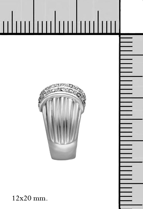 pendiente oro nlanco 18 kilates con diamantes fotografia con medidas