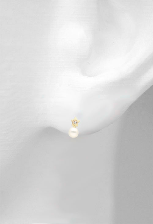 Pendientes oro con diamante para niña 099_1481 pendientes para recien nacida o nina pequena perla cultivada y diamante sobre oro amarillo 18 ktes foto maniqui oreja 099_1481_02