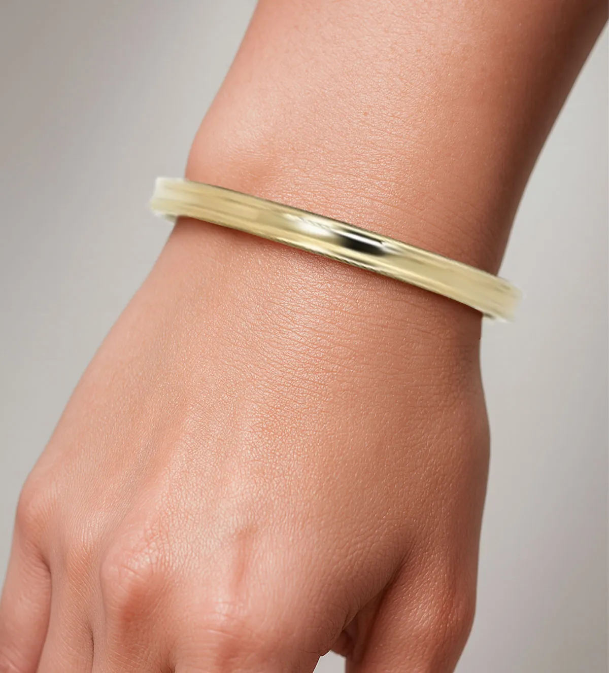 Pulsera de oro 18K aro rígido 003_P30946 pulsera_de_oro-003_P30946 modelo