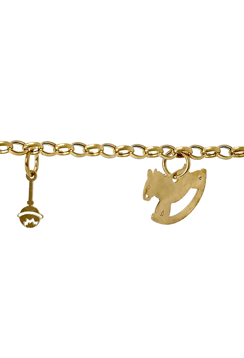 Pulsera de oro amarillo con fetiches 003_P49507 Pulsera de oro amarillo con fetiches 003_P49507-51000