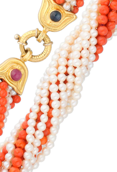 collar 12 hilos perlas cultivadas y corales fotografia para parrilla web vista con broche