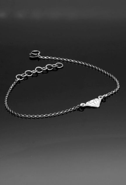 pulsera plata cadena rolo con motivo central forma de brillante