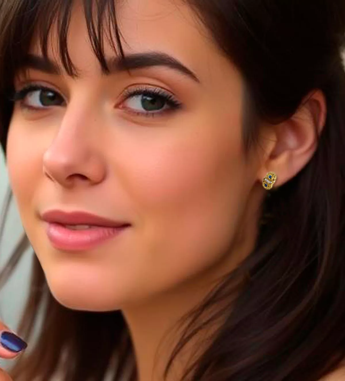 Pendientes de oro 1ª Ley con zafiros pendientes de oro con zafiros toma modelo