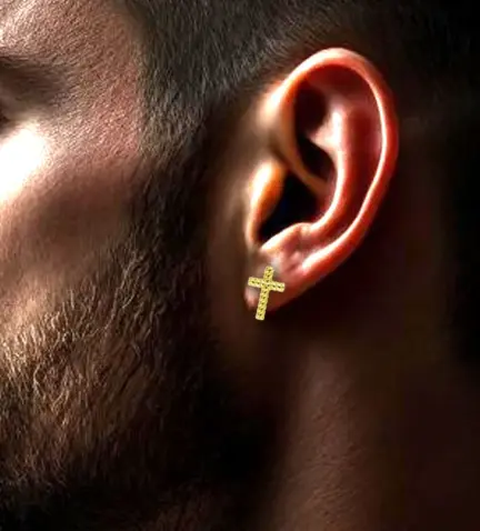 pendientes-de-plata-chapada-oro-amarillo-cruz-gallones-266-014710-2-1 modelo hombre IA