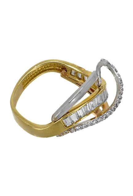 anillo oro tricolor 18 kilates con circonitas diseño muy sinuoso vista oblicua 243_177-00605_03