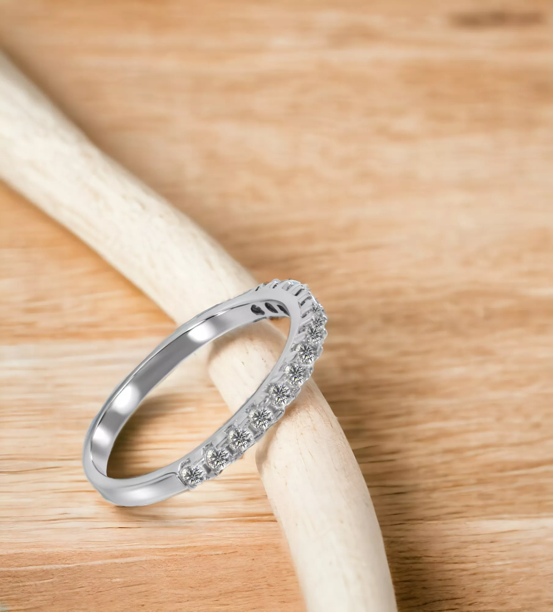 Anillo oro blanco 18 ktes media alianza de circonitas 243_349-00415 Anillo oro blanco 18 ktes media alianza de circonitas 243_349-00415 - Imagen 6