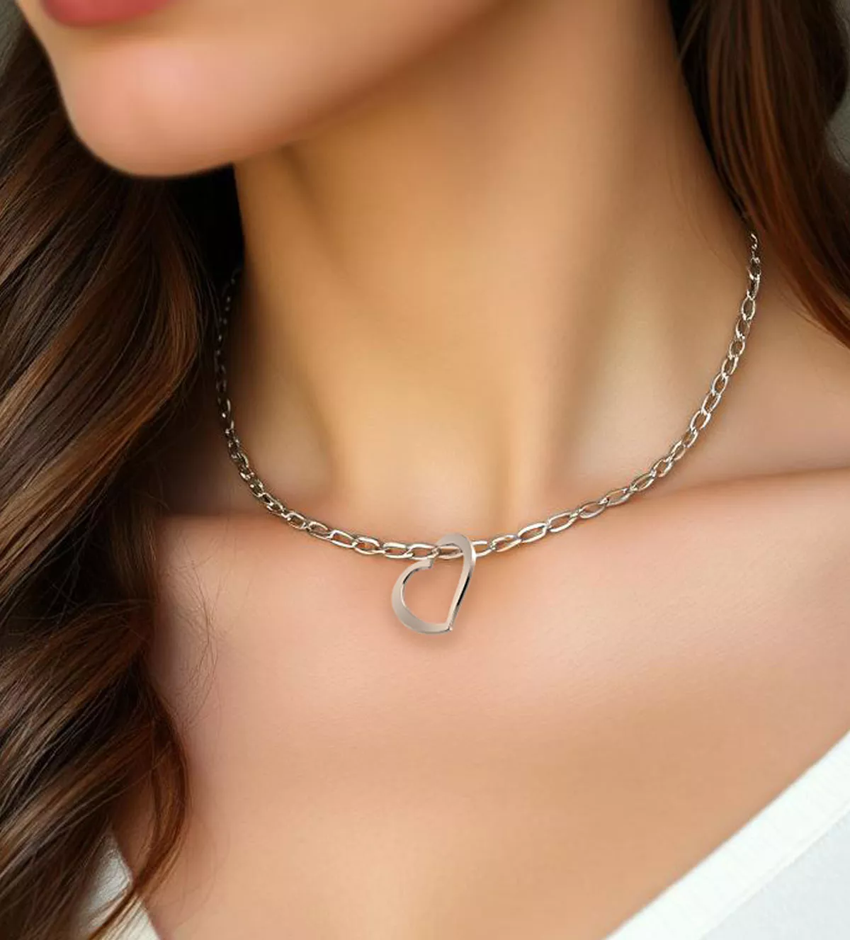 Los regalos que brillan bajo el muérdago: pendientes, collares y más para diciembre 2025 Colgante de plata corazón calado sin asa