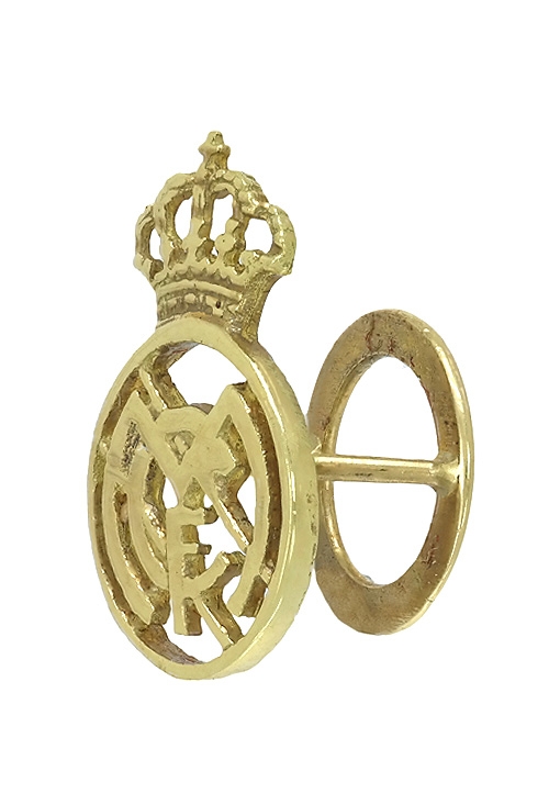insignia de oro amarillo 18 ktes real madrid vista lateral 156_RM-PNACLD_01