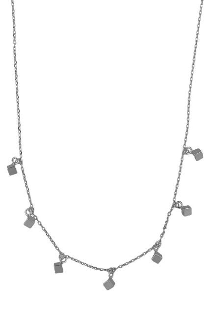 gargantilla de plata cadena fina de eslabones de la que cuelgan 7 motivos cubicos foto frontal 280_2050151