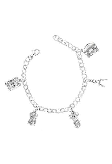 pulsera plata de ley con fetiches de la suerte vista cenital principal 240_P-PRSU