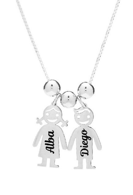 Gargantilla personalizada de plata, silueta niño y niña con nombre 303_CO2604