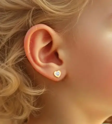 pendientes-de-oro-para-bebe-corazon-234_1019 modelo