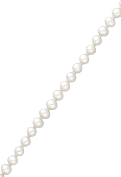 Collar perlas cultivadas de 3 mm con mosquetón oro 18 kilates foto detalle perlas para parrilla joyeria online