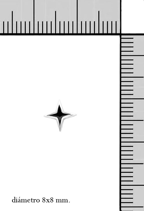 Pendiente hombre de plata forma estrella 4 puntas pendiente hombre estrella de cuatro puntas foto con medidas para parrilla web joyeria el rubi