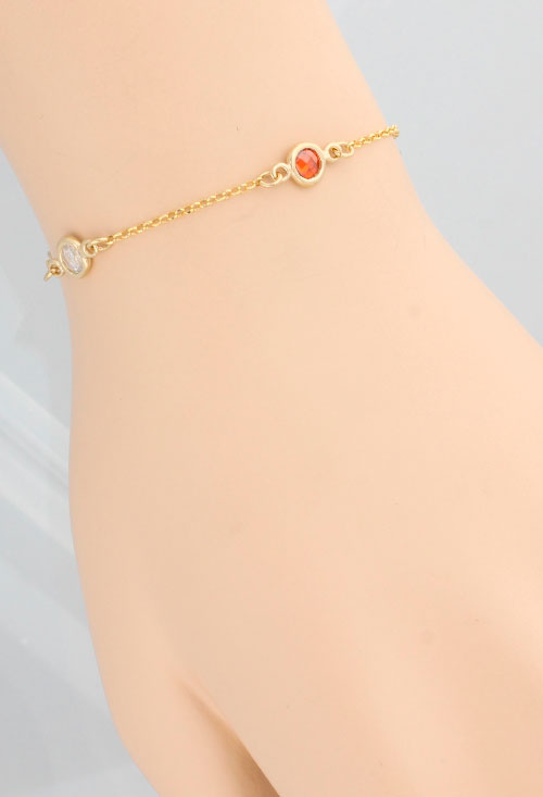 pulsera plata chapada con cuarzos de color vista maniqui para web