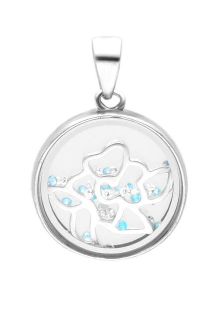 cruz de plata en urna de cristal vista para parrilla web toma frontal