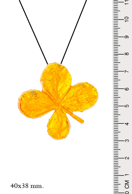 Colgante trébol natural bañado oro bicolor 270_TREBOL-A-4-4-EA Colgante trébol natural bañado oro bicolor 270_TREBOL-A-4-4-EA medidas