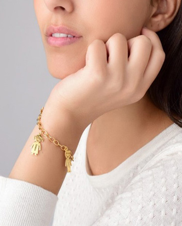 Pulsera con colgantes