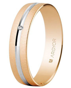 conjunto mujer de oro bicolor 18 kilates con rubies y diamantes vista sortija tumbada 100_G438-439_02