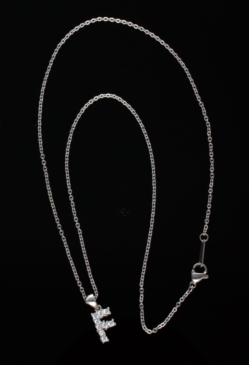 Gargantilla plata y acero con incial de circonitas 088_015236 gargantilla cadena de acero y colgante iniciales de plata con circonitas precio de ocasion outlet joyeria el rubi joyeros toma completa